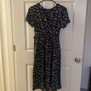 Floral midi dress size small